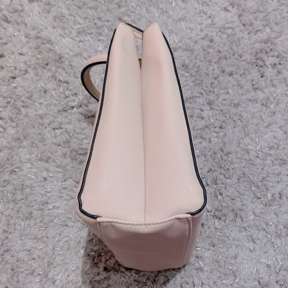 Call It Spring Blush Handbag with Removable/Adjustable Strap - Picture 5 of 14